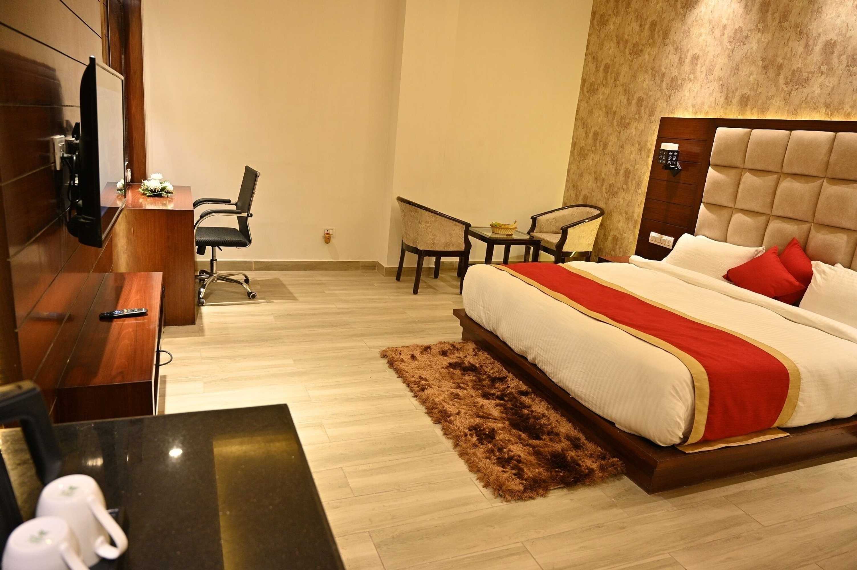 Gift card for Hotel Aakriti Clarks Inn Express Gift card for Hotel Aakriti Clarks Inn Express