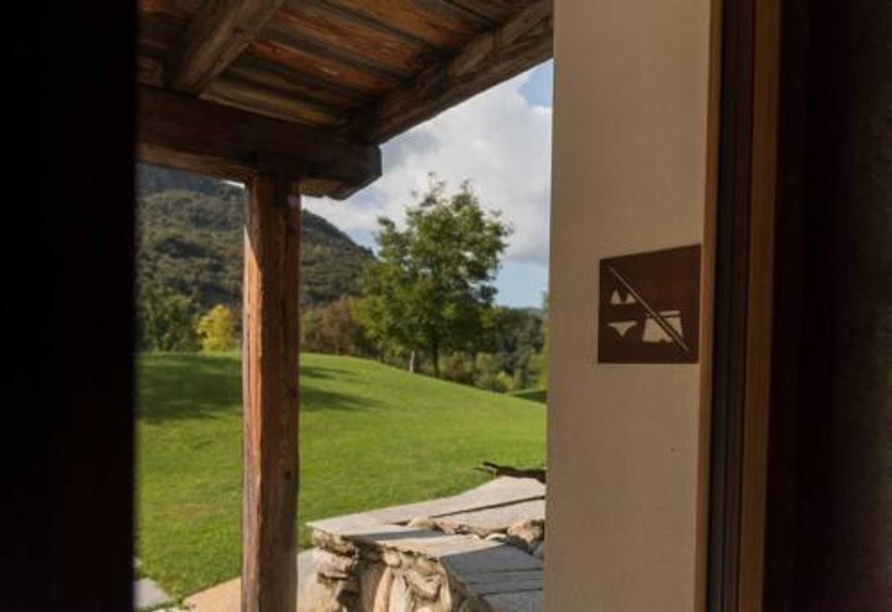 Gift card for Maso Zambo Resort - Adults Only -2 Rooms, Spa & Restaurant Sopra il Lago di Como Gift card for Maso Zambo Resort - Adults Only -2 Rooms, Spa & Restaurant Sopra il Lago di Como