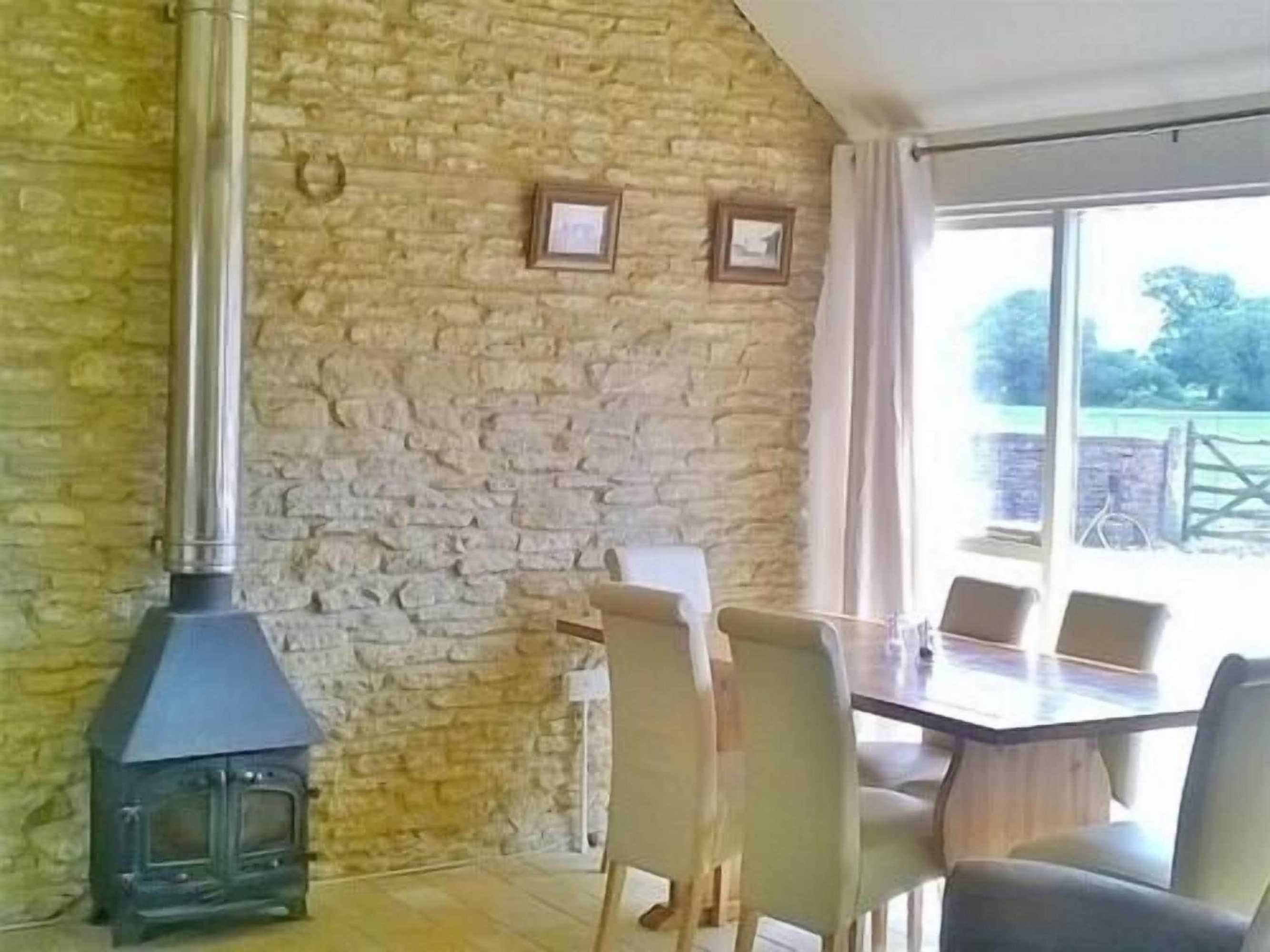 Gift card for Battens Farm Cottages - B&b And Self-Catering Accommodation Gift card for Battens Farm Cottages - B&b And Self-Catering Accommodation