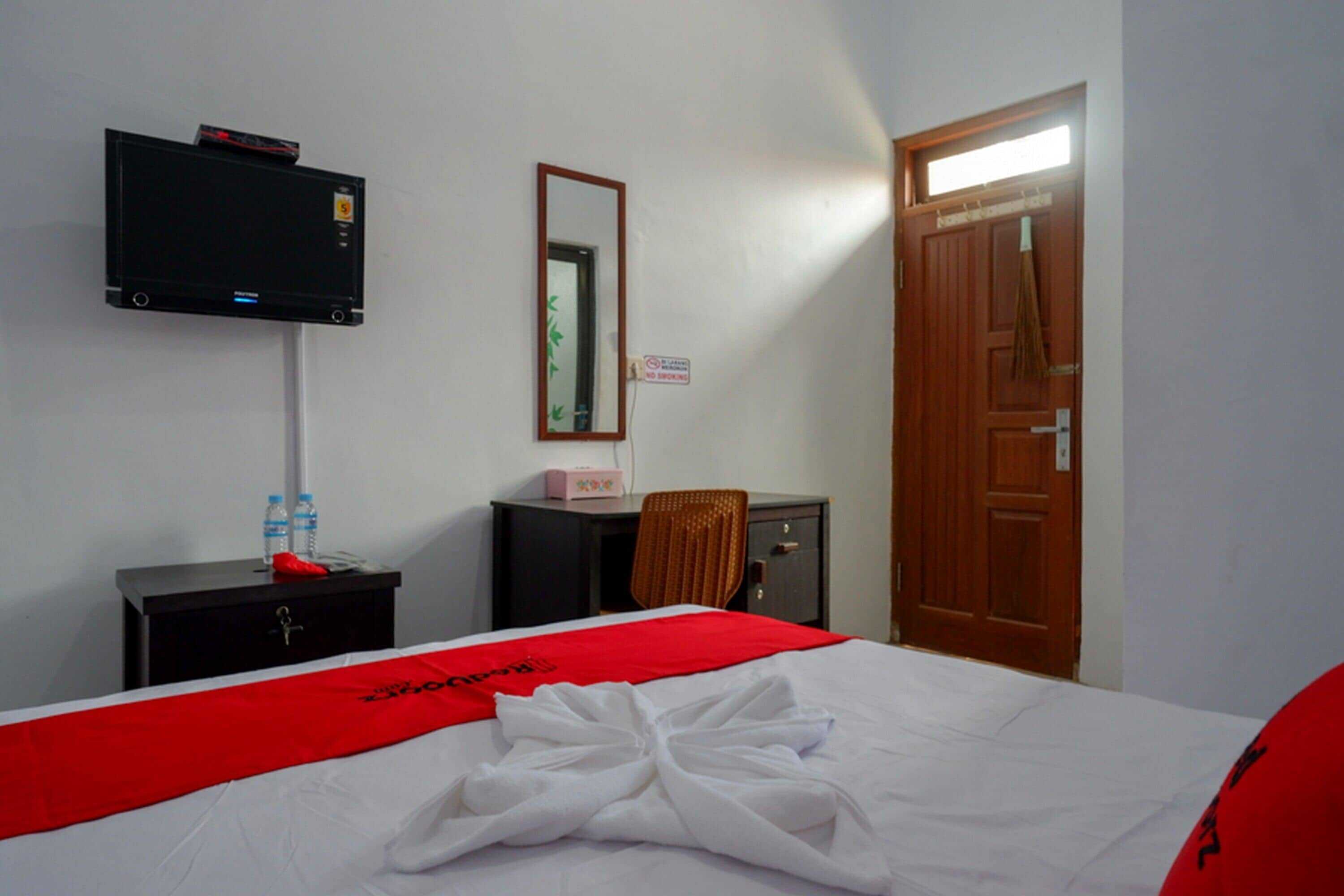 Gift card for Capital O 92929 Hotel New Tirta Kencana Syariah Gift card for Capital O 92929 Hotel New Tirta Kencana Syariah