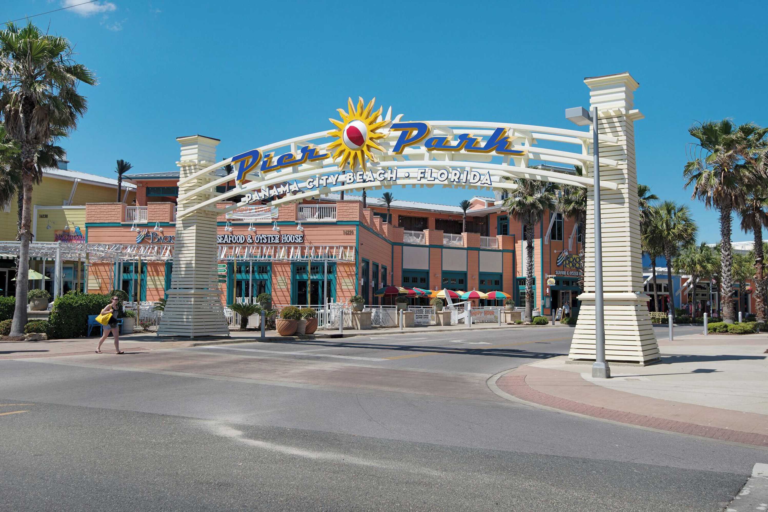 Gift card for 2 Gulf View Balconies! 3 Story Townhome With 4 Bedrooms, 4 Bathrooms! Sleeps12 Gift card for 2 Gulf View Balconies! 3 Story Townhome With 4 Bedrooms, 4 Bathrooms! Sleeps12