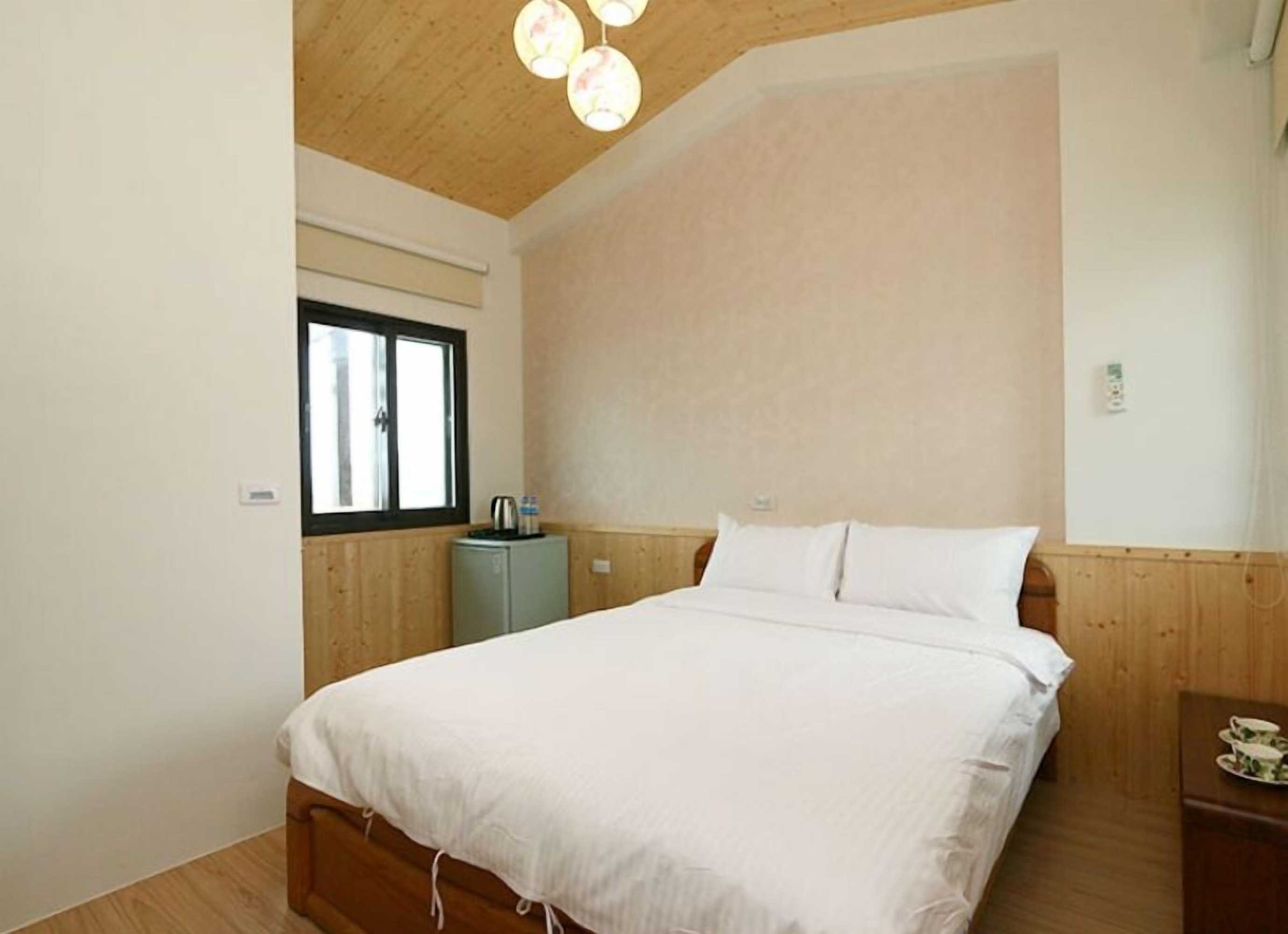 Gift card for Meet Love at Pacific Ocean Turtle Island B&b