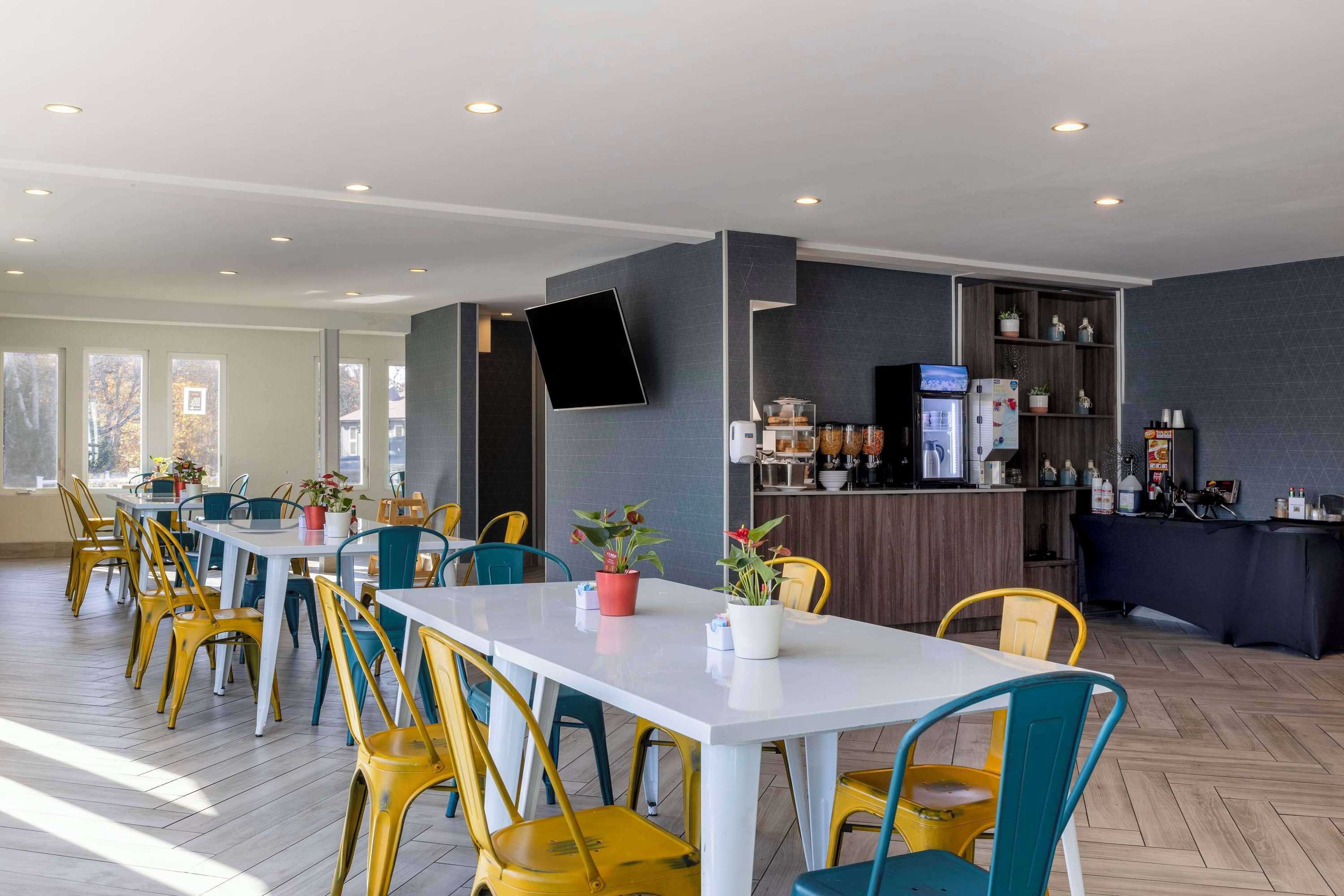 Gift card for Aiden by Best Western Cape Cod - West Yarmouth Gift card for Aiden by Best Western Cape Cod - West Yarmouth