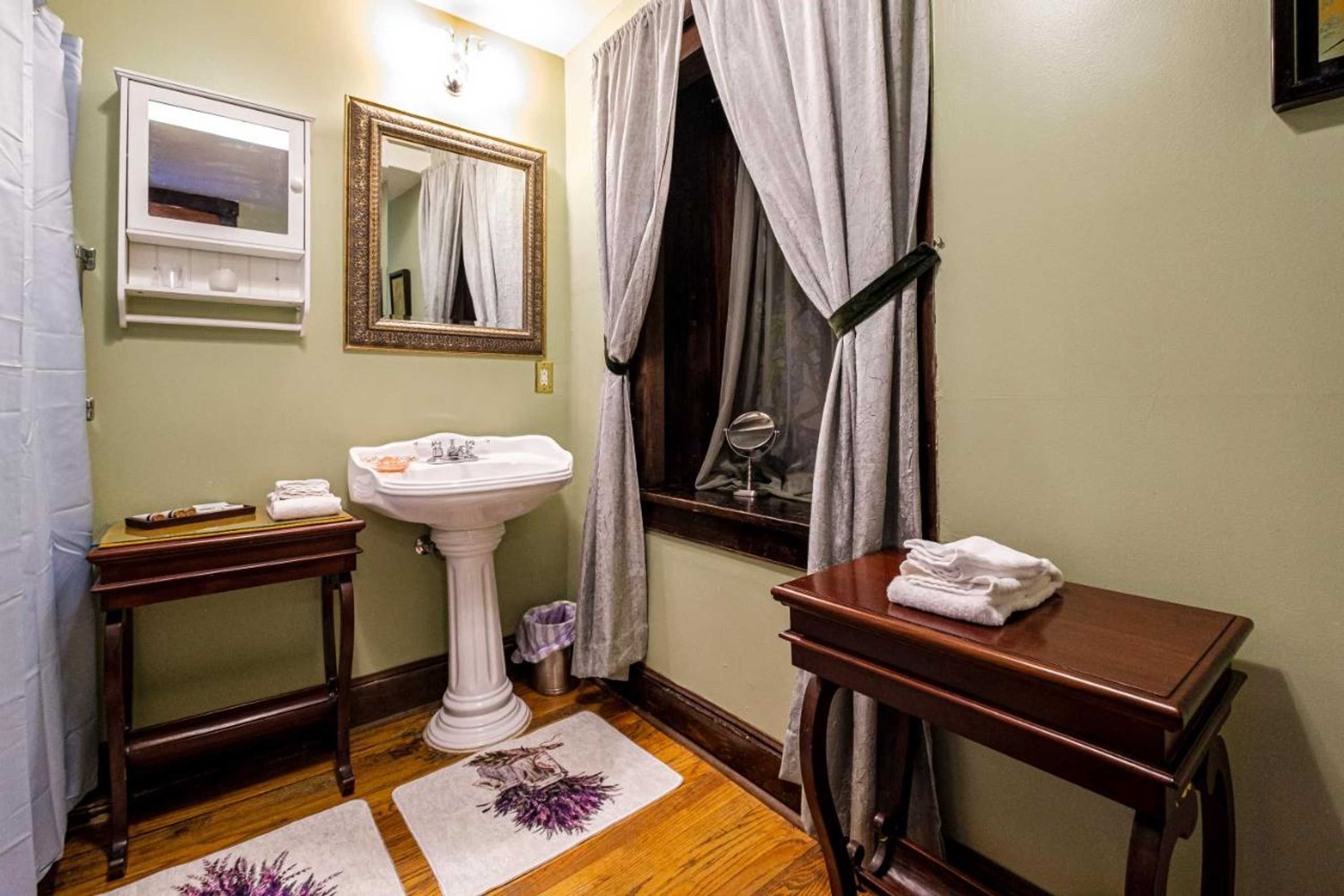 Gift card for Stone Manor Vineyard & Orchard Bed & Breakfast