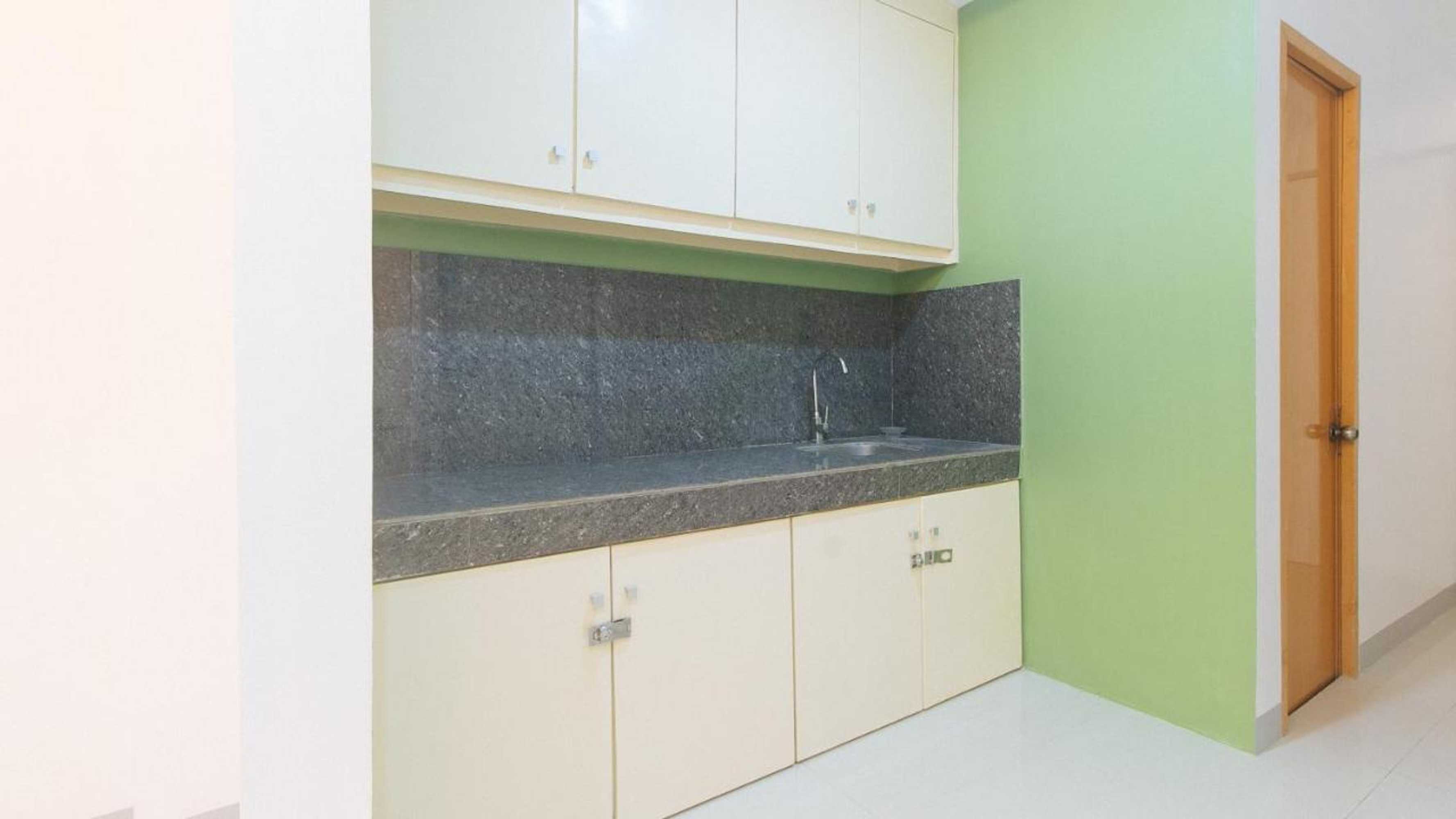 Gift card for Reddoorz at Ebm One Building